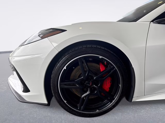 2023 Arctic White Chevrolet Corvette Stingray RWD Convertible