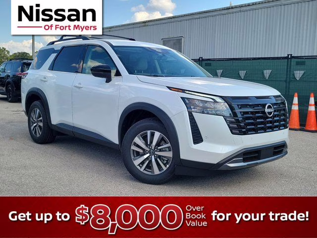2026 Everest White Pearl Tricoat Nissan Pathfinder SL 4X4 SUV
