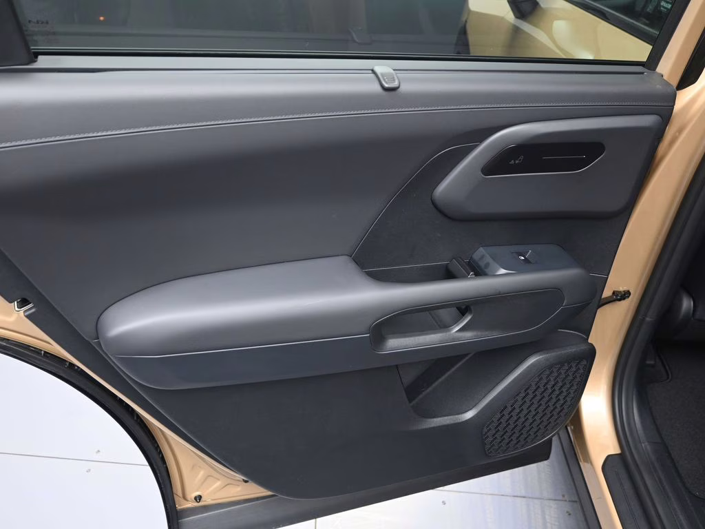 2027 Terrain Brown Kia Telluride X-Line EX AWD SUV