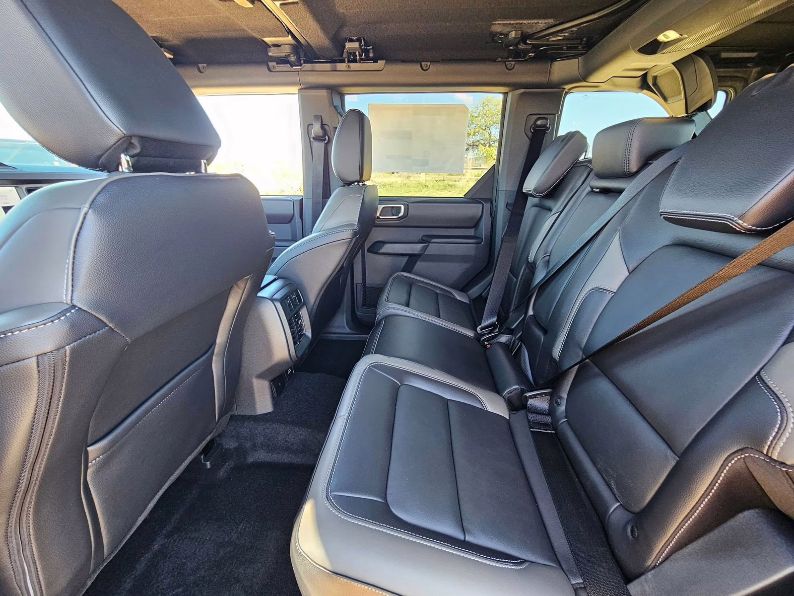 2025 Shadow Black Ford Bronco Outer Banks 4X4 SUV