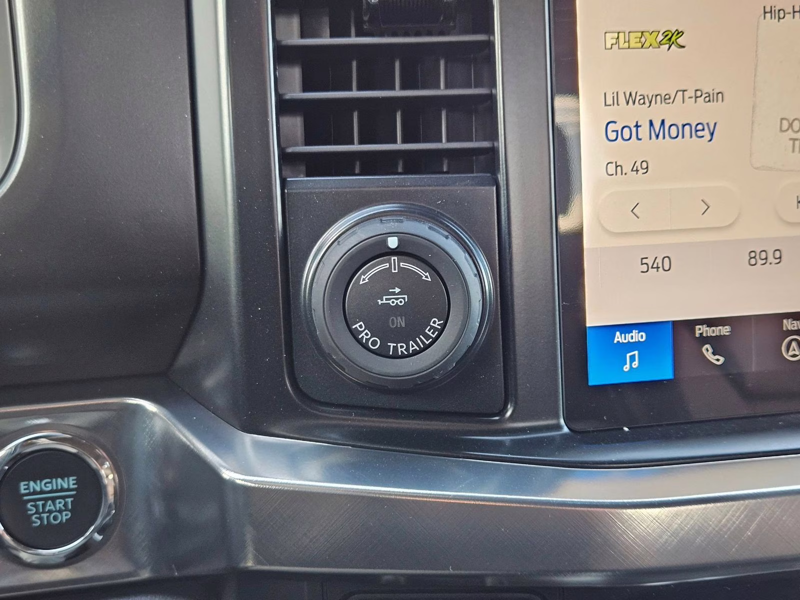 2026 White Metallic Ford Super Duty F-350 SRW King Ranch 4X4 Truck