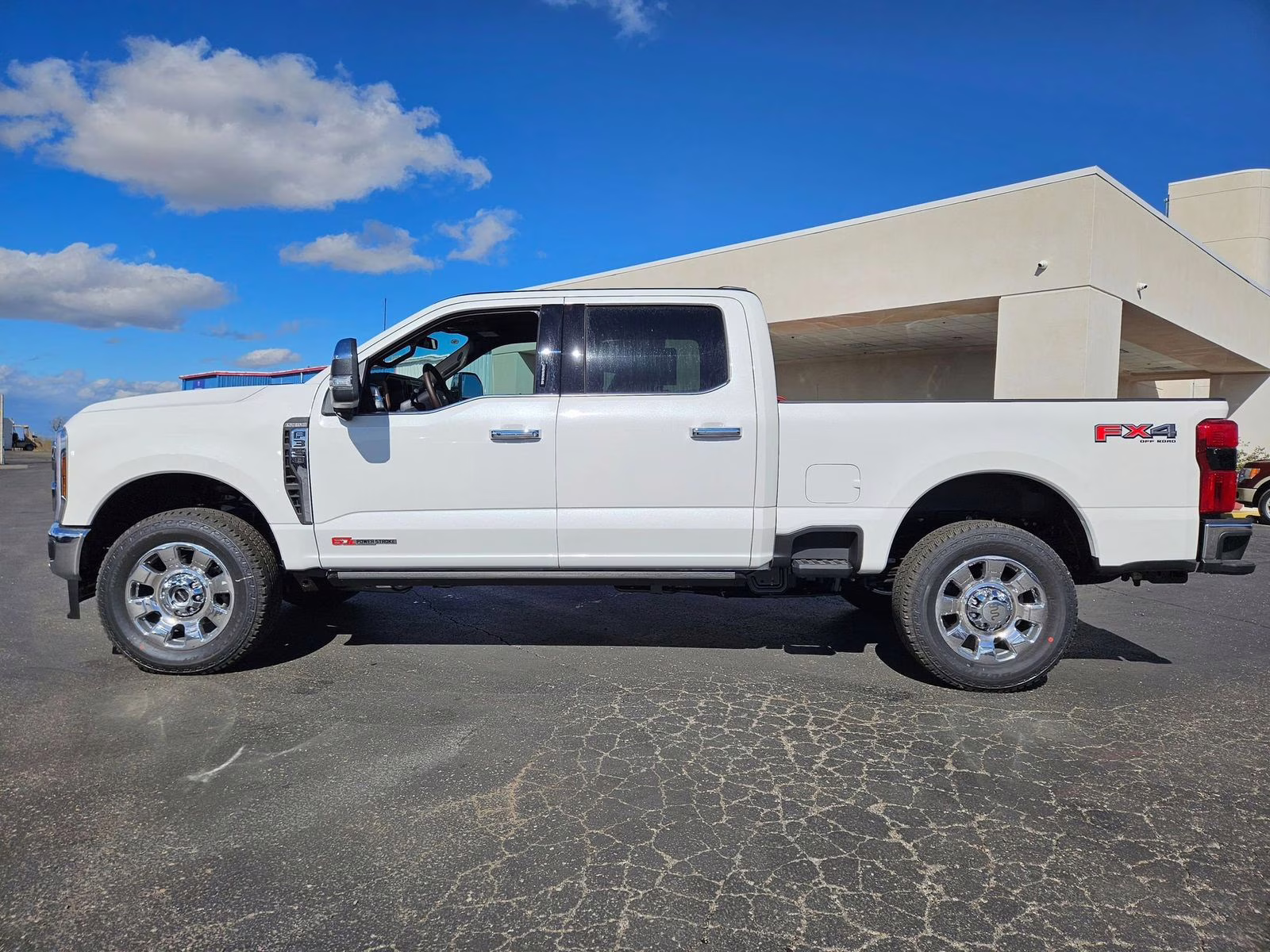 2026 White Metallic Ford Super Duty F-350 SRW King Ranch 4X4 Truck