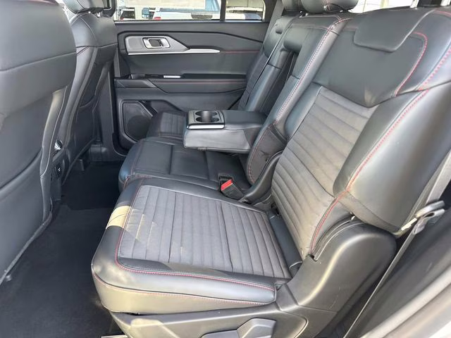 2026 White Ford Explorer ST-Line RWD SUV