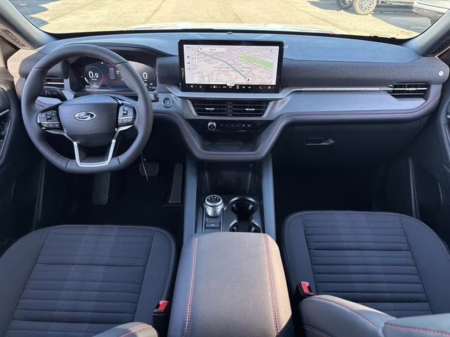 2026 White Ford Explorer ST-Line RWD SUV