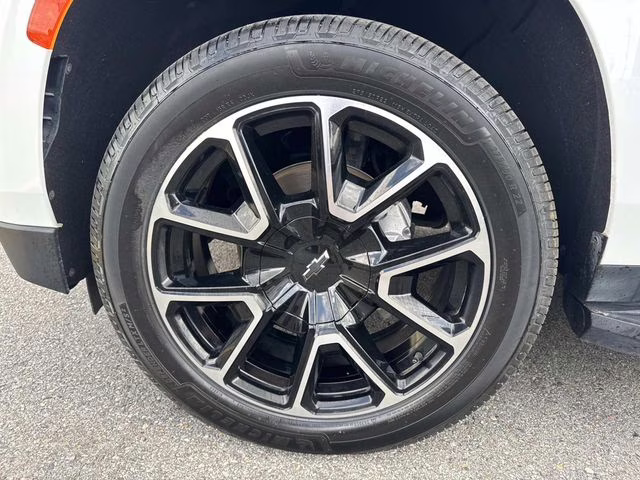 2021 Summit White Chevrolet Tahoe RST RWD SUV