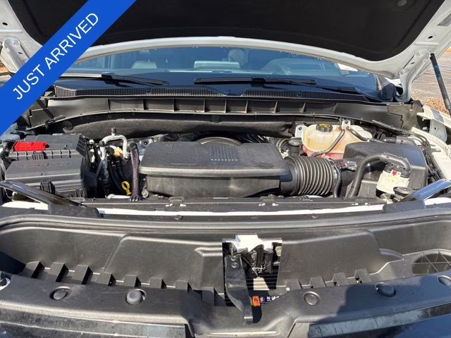 2024 Pearl Chevrolet Suburban High Country 4X4 SUV