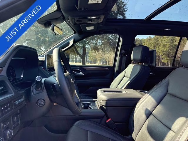 2024 Pearl Chevrolet Suburban High Country 4X4 SUV