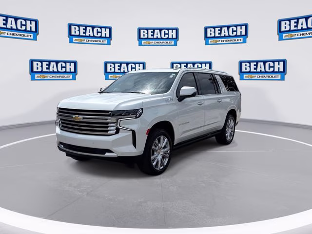 2024 Pearl Chevrolet Suburban High Country 4X4 SUV