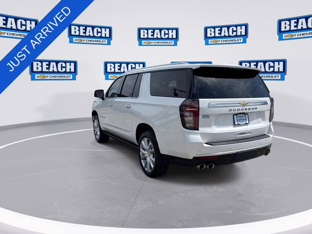 2024 Pearl Chevrolet Suburban High Country 4X4 SUV