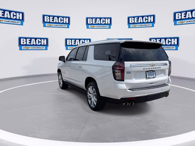 2024 Pearl Chevrolet Suburban High Country 4X4 SUV