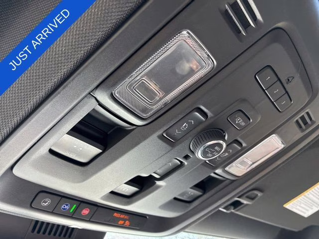 2024 Pearl Chevrolet Suburban High Country 4X4 SUV