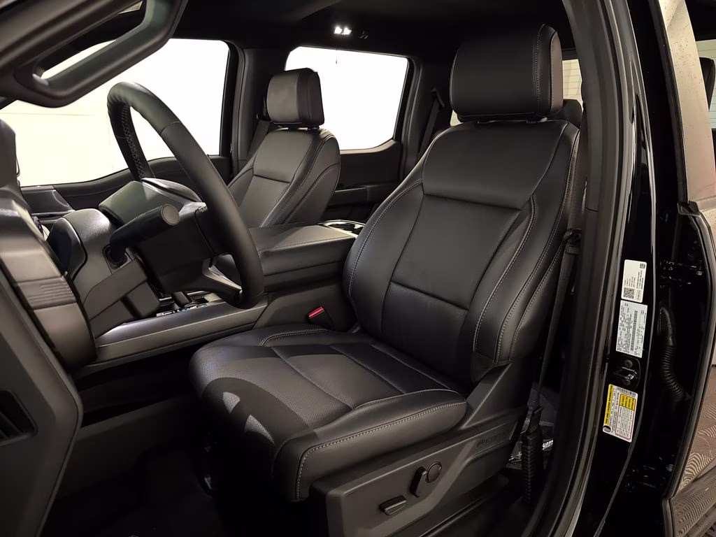 2026 Agate Black Metallic Ford F-150 Lariat 4X4 Truck