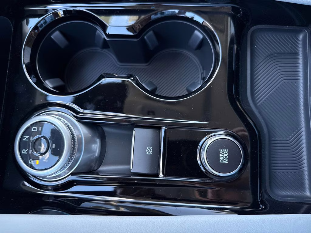 2026 Agate Black Metallic Ford Explorer Platinum 4X4 SUV