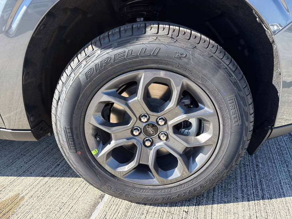 2026 Carbonized Gray Metallic Ford Maverick XLT AWD Truck