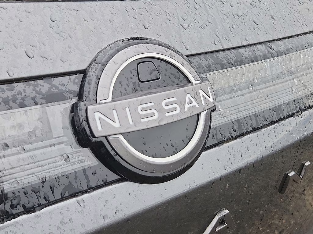 2026 Gun Metallic Nissan Murano Platinum AWD SUV