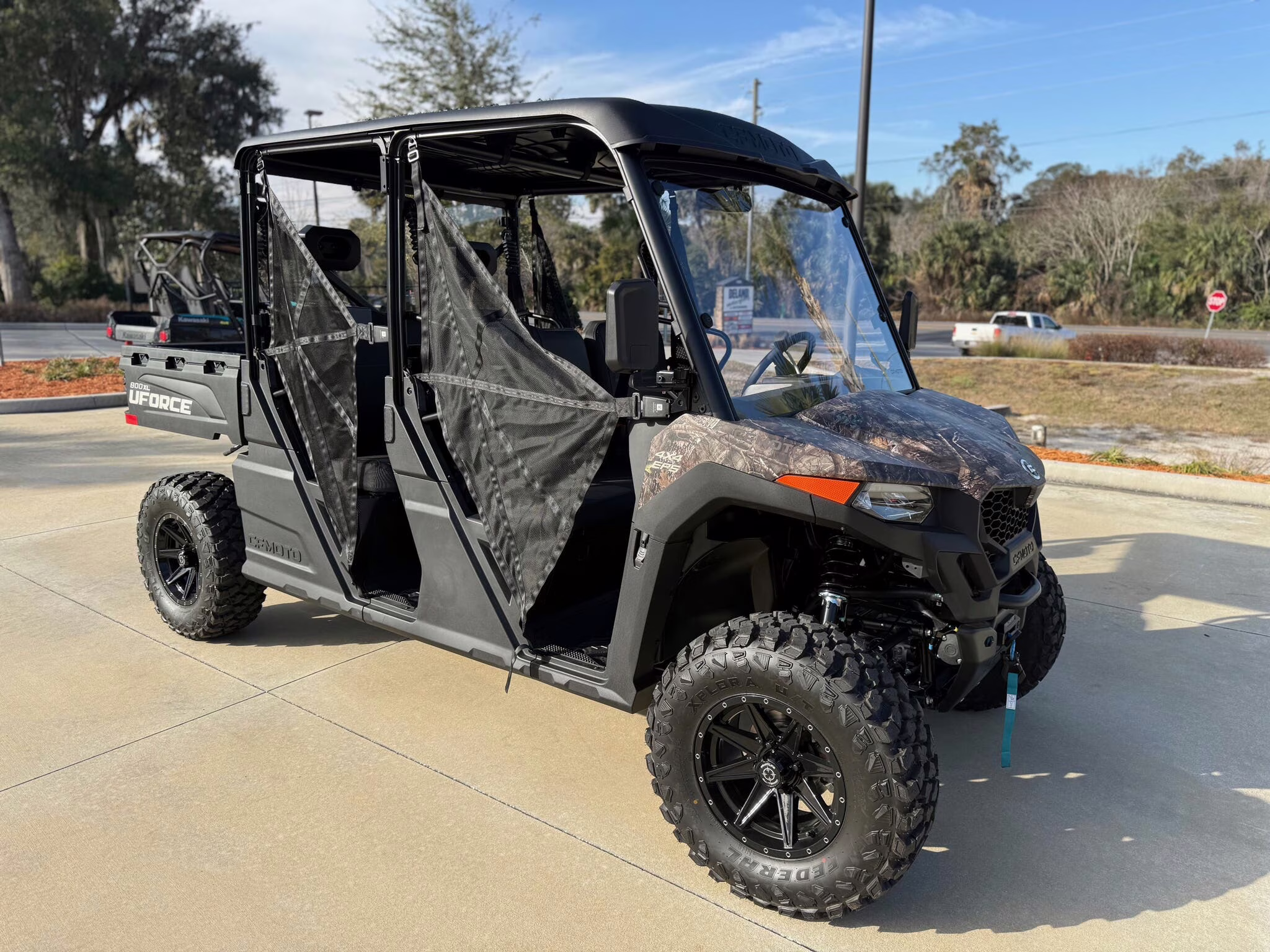 2026 CFMOTO UFORCE 800 XL Camo UTV