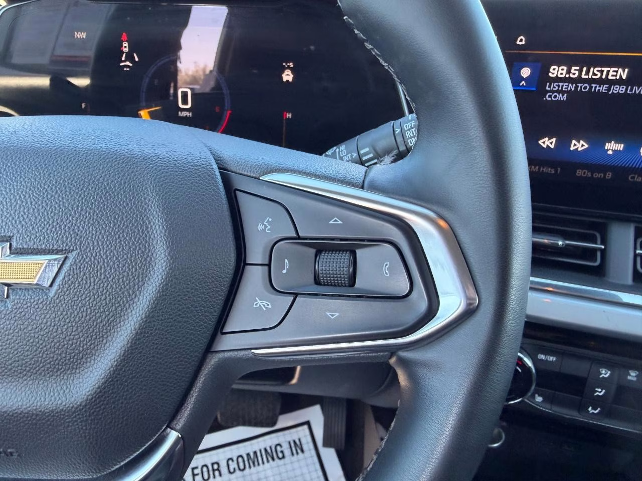 2025 Summit White Chevrolet Trax LT FWD SUV