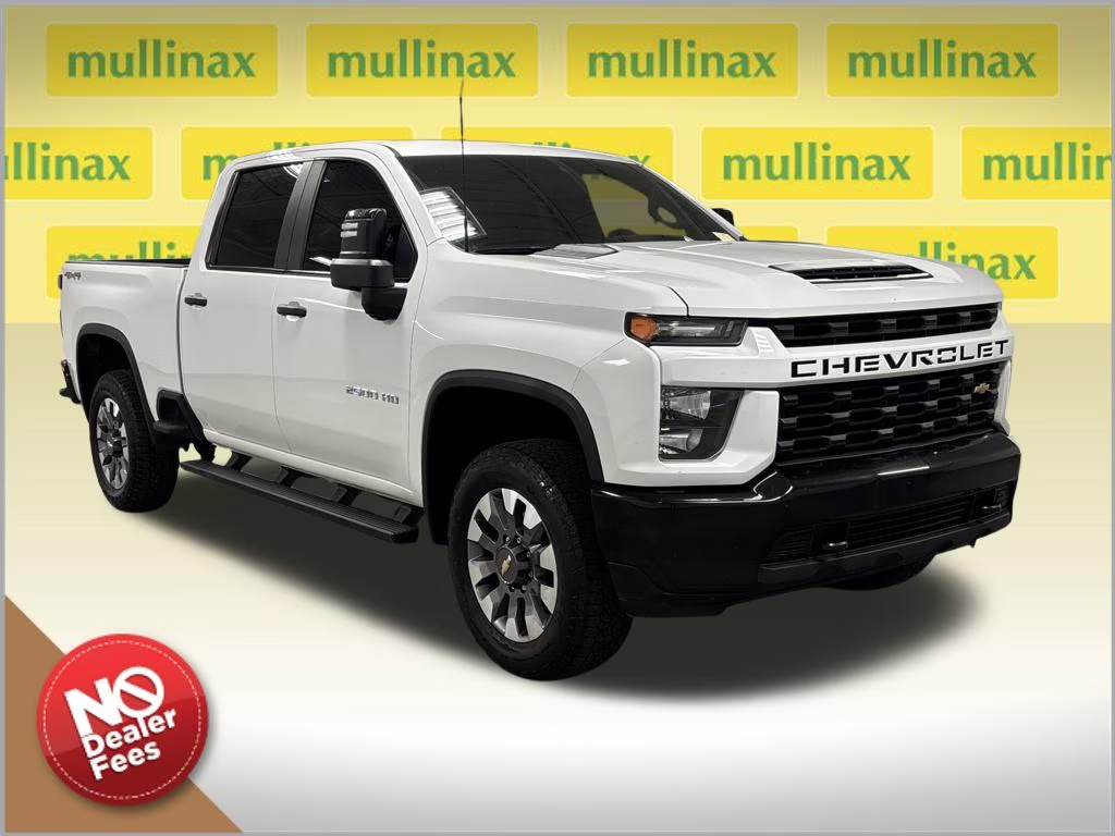 2022 Summit White Chevrolet Silverado 2500HD Custom 4X4 Truck
