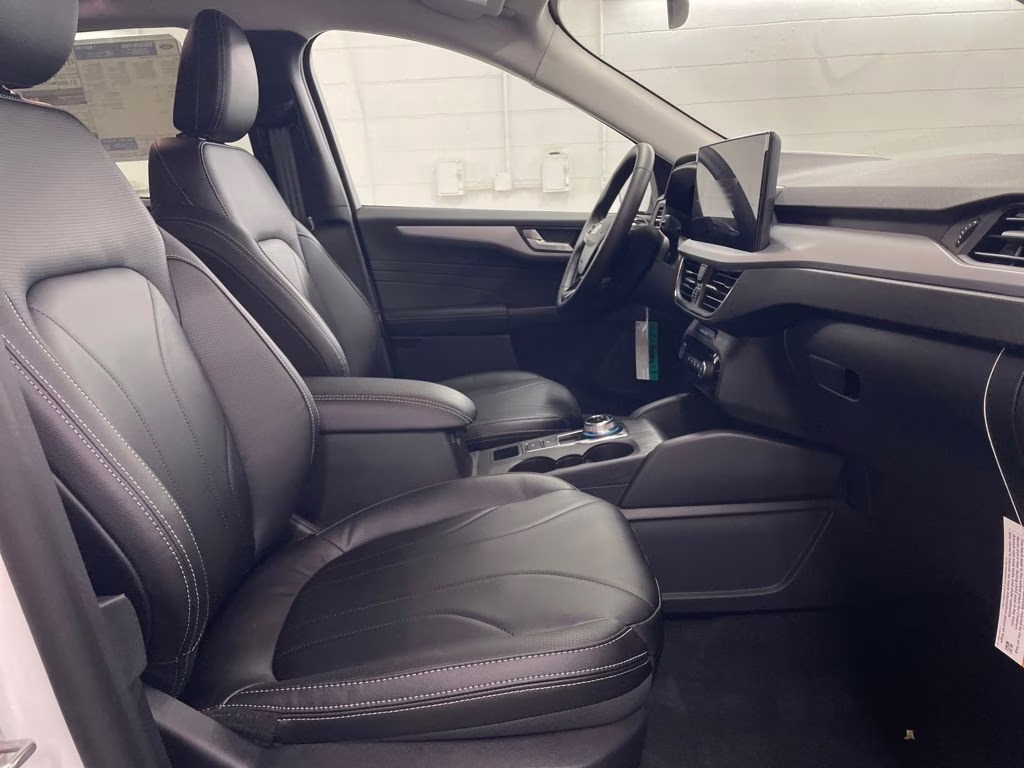 2026 STAR WHITE TRI-COAT Ford Escape Plug-In Hybrid Base FWD SUV