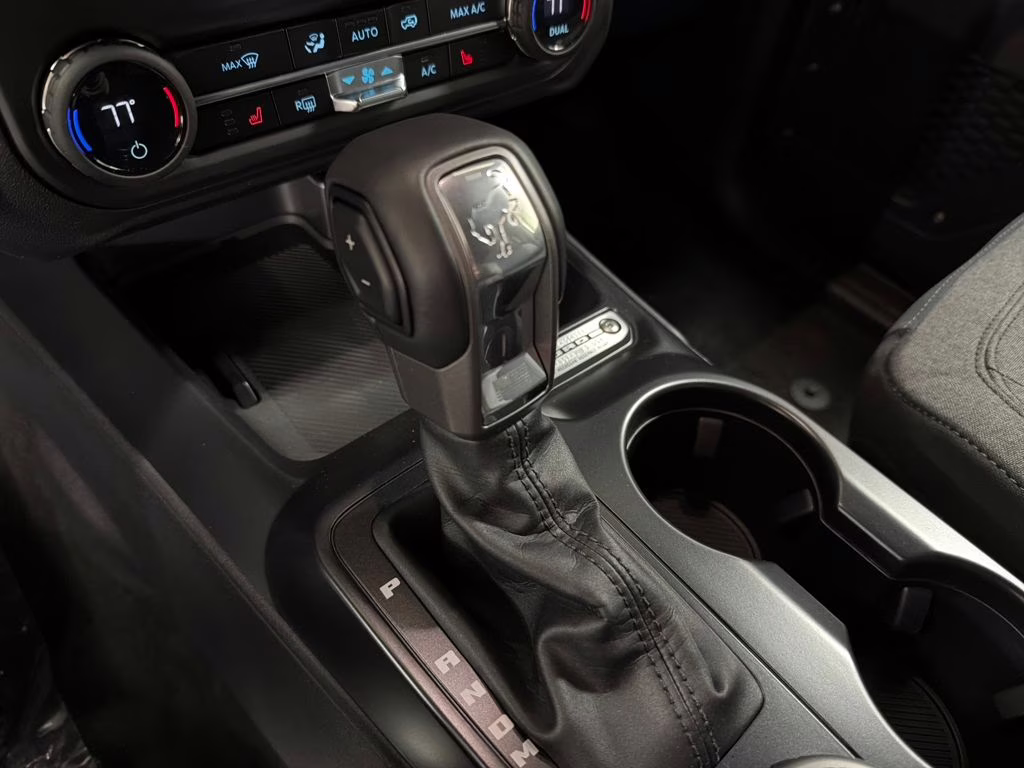 2025 OXFORD WHITE Ford Bronco Big Bend 4X4 SUV