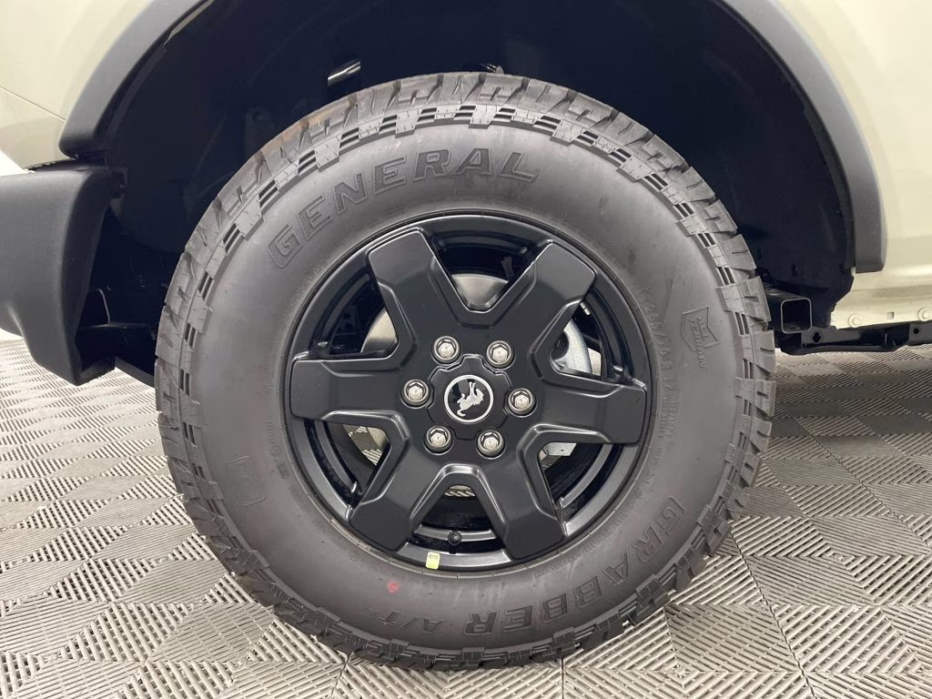 2025 Beige Ford Bronco Big Bend 4X4 SUV