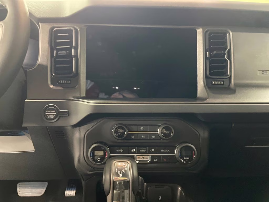 2025 OXFORD WHITE Ford Bronco Big Bend 4X4 SUV