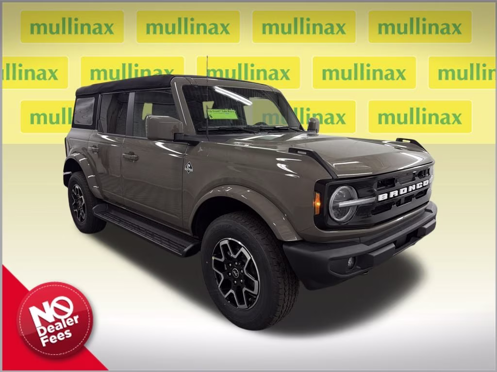 2025 MARSH GRAY Ford Bronco Outer Banks 4X4 SUV