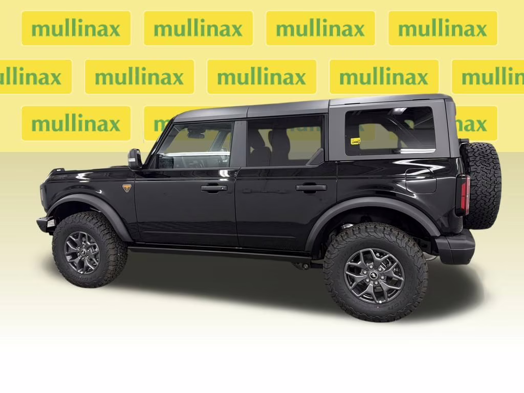 2025 SHADOW BLACK Ford Bronco Badlands 4X4 SUV
