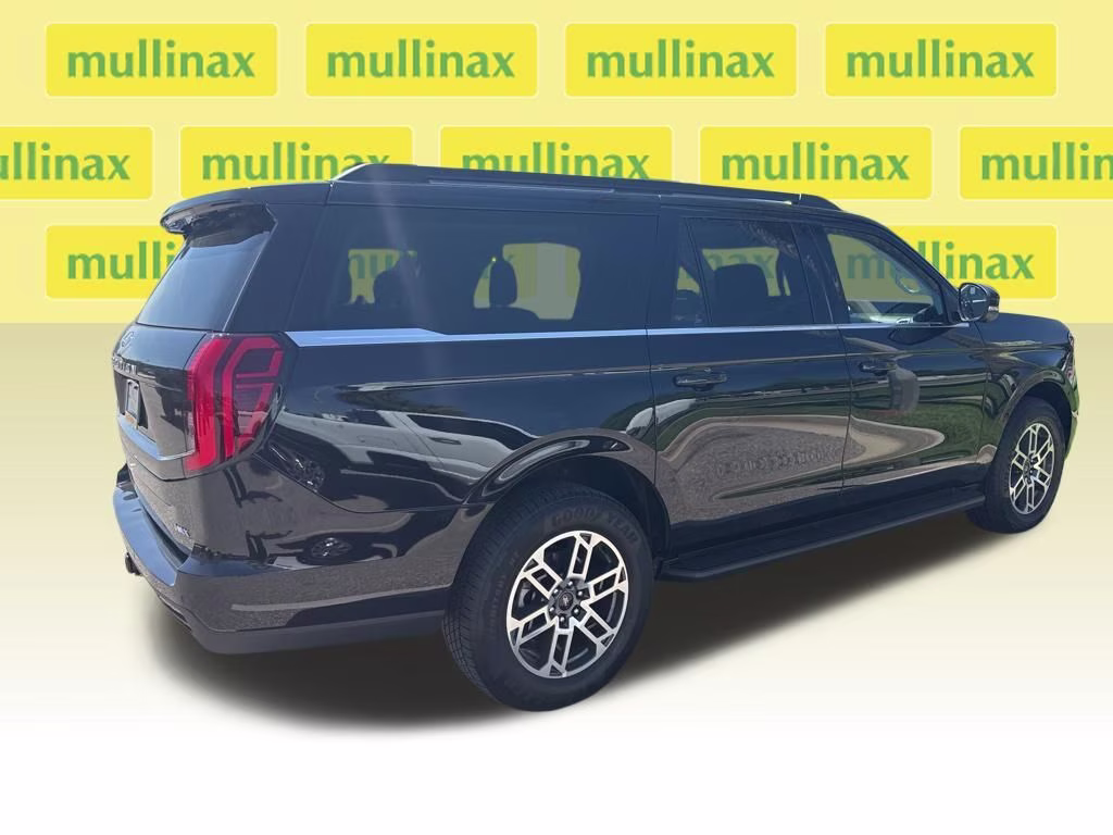 2025 Black Metallic Ford Expedition Max Active RWD SUV