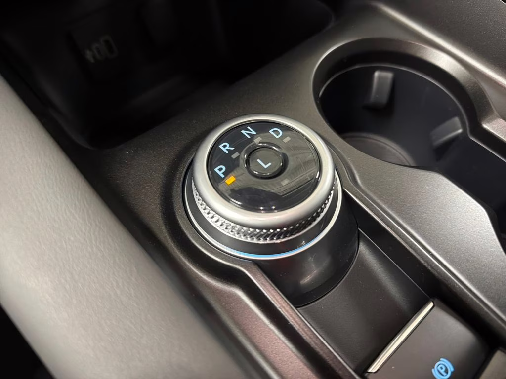 2026 STAR WHITE TRI-COAT Ford Explorer Active RWD SUV