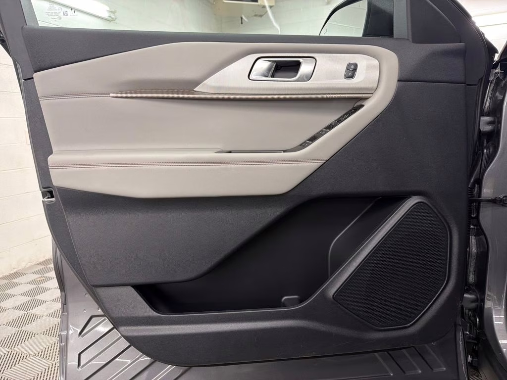 2026 CARBONIZED GRAY Ford Explorer Active RWD SUV