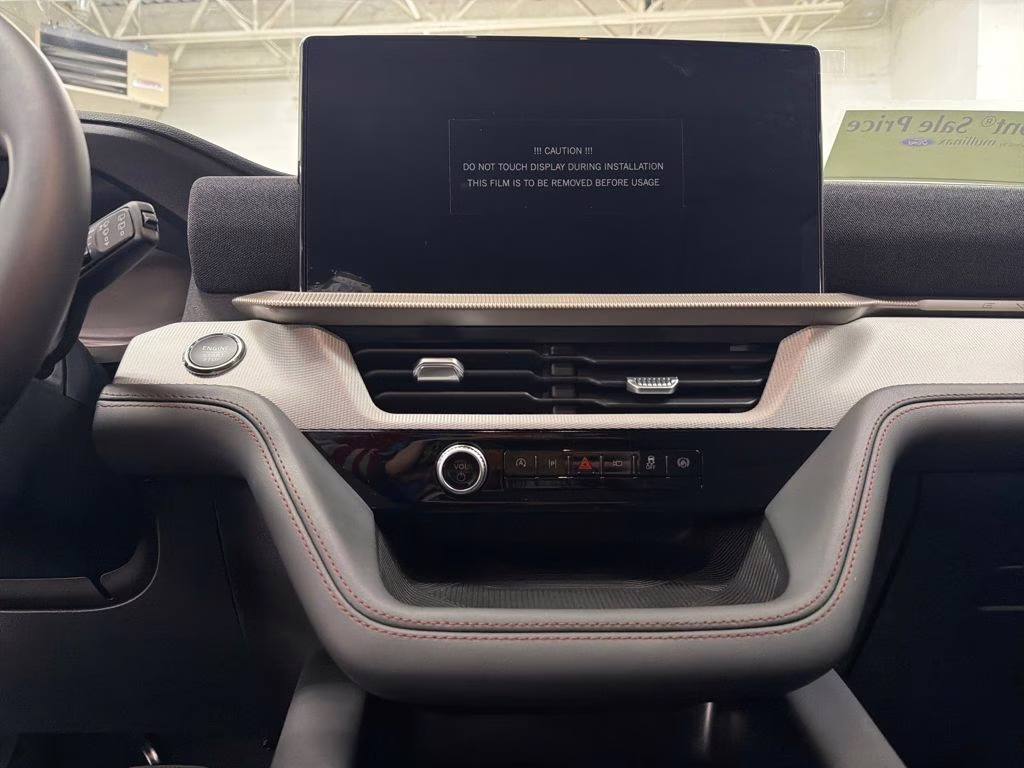 2026 STAR WHITE TRI-COAT Ford Explorer Active RWD SUV