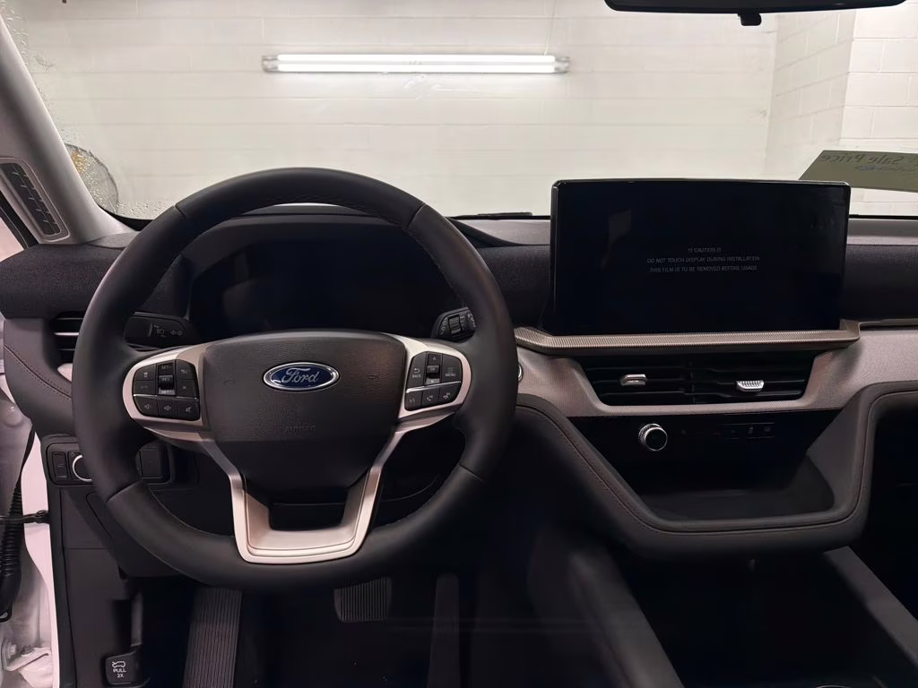 2026 STAR WHITE TRI-COAT Ford Explorer Active RWD SUV