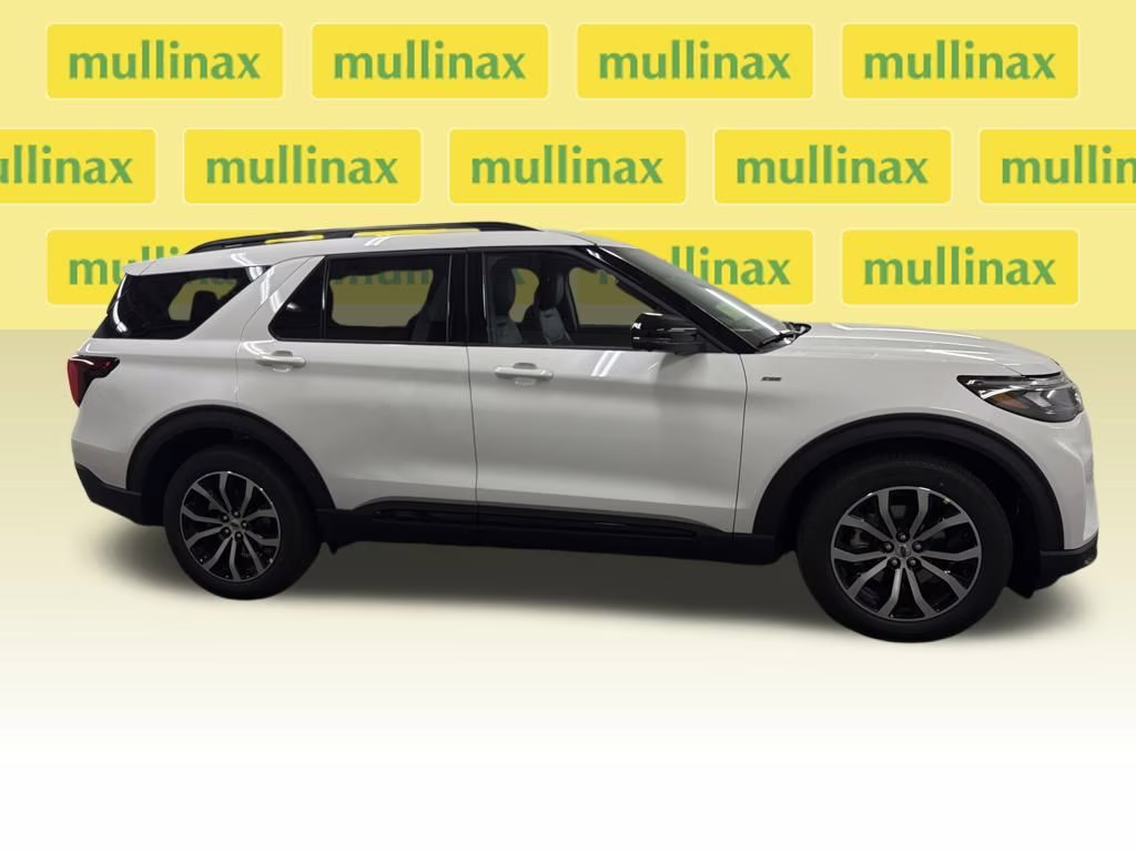2026 STAR WHITE TRI-COAT Ford Explorer ST-Line RWD SUV