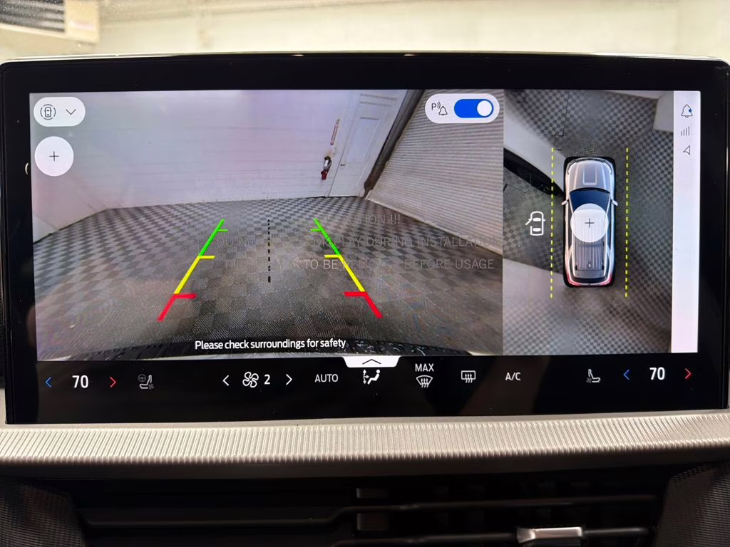 2026 STAR WHITE TRI-COAT Ford Explorer Tremor 4X4 SUV