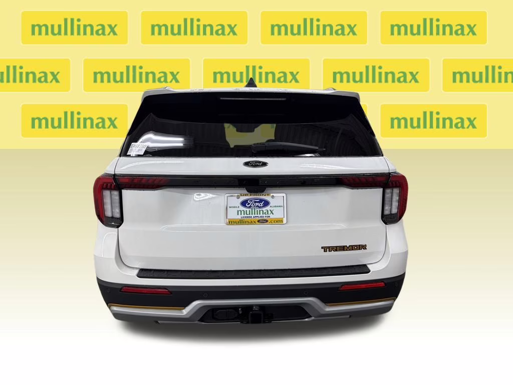 2026 STAR WHITE TRI-COAT Ford Explorer Tremor 4X4 SUV