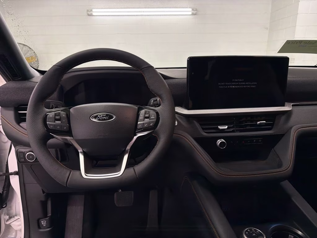 2026 STAR WHITE TRI-COAT Ford Explorer Tremor 4X4 SUV