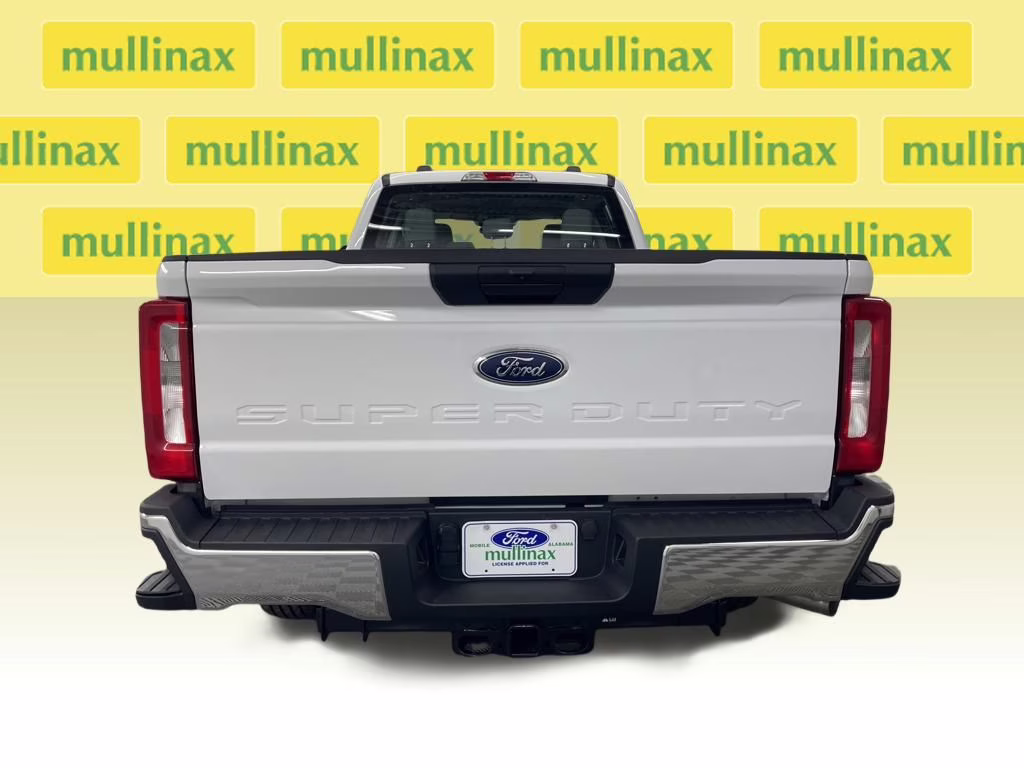 2026 OXFORD WHITE Ford Super Duty F-250 SRW XL RWD Truck