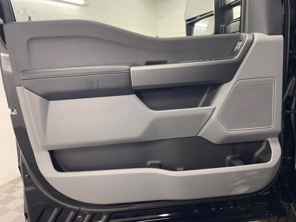 2026 AGATE BLACK Ford Super Duty F-250 SRW STX 4X4 Truck