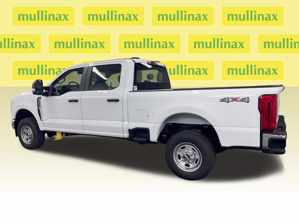 2026 Oxford White Ford Super Duty F-250 SRW XL 4X4 Truck