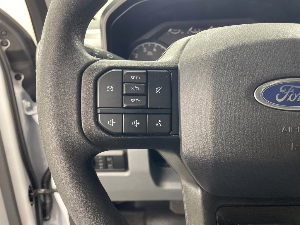 2026 OXFORD WHITE Ford Super Duty F-250 SRW XL 4X4 Truck