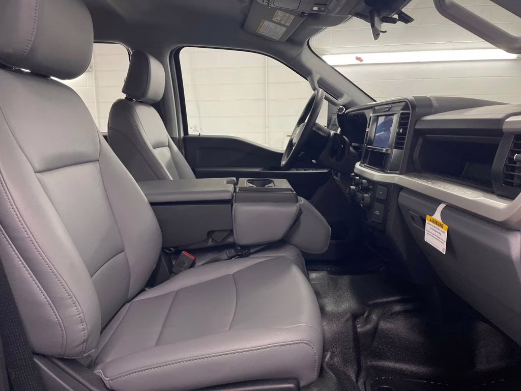 2026 OXFORD WHITE Ford Super Duty F-250 SRW XL 4X4 Truck