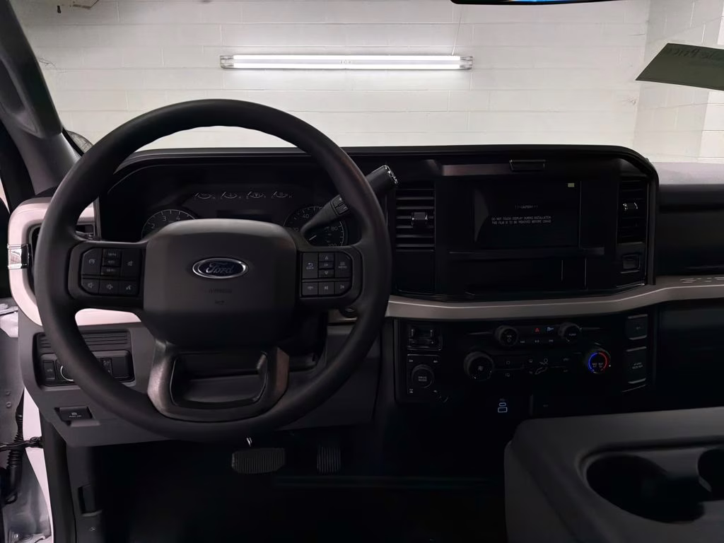 2026 OXFORD WHITE Ford Super Duty F-250 SRW XLT 4X4 Truck