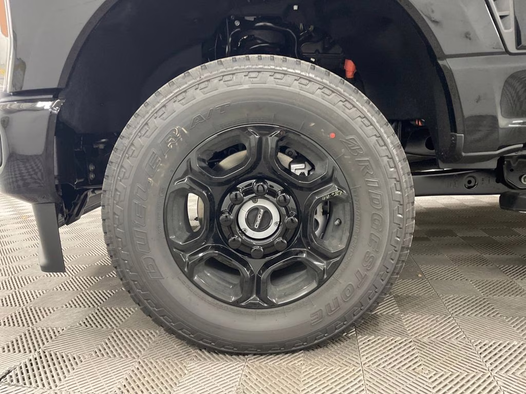 2026 AGATE BLACK Ford Super Duty F-250 SRW STX 4X4 Truck