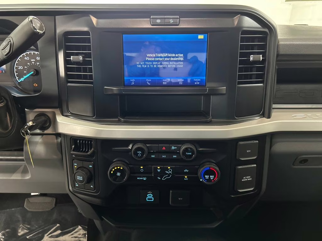 2026 AVALANCHE Ford Super Duty F-250 SRW STX 4X4 Truck