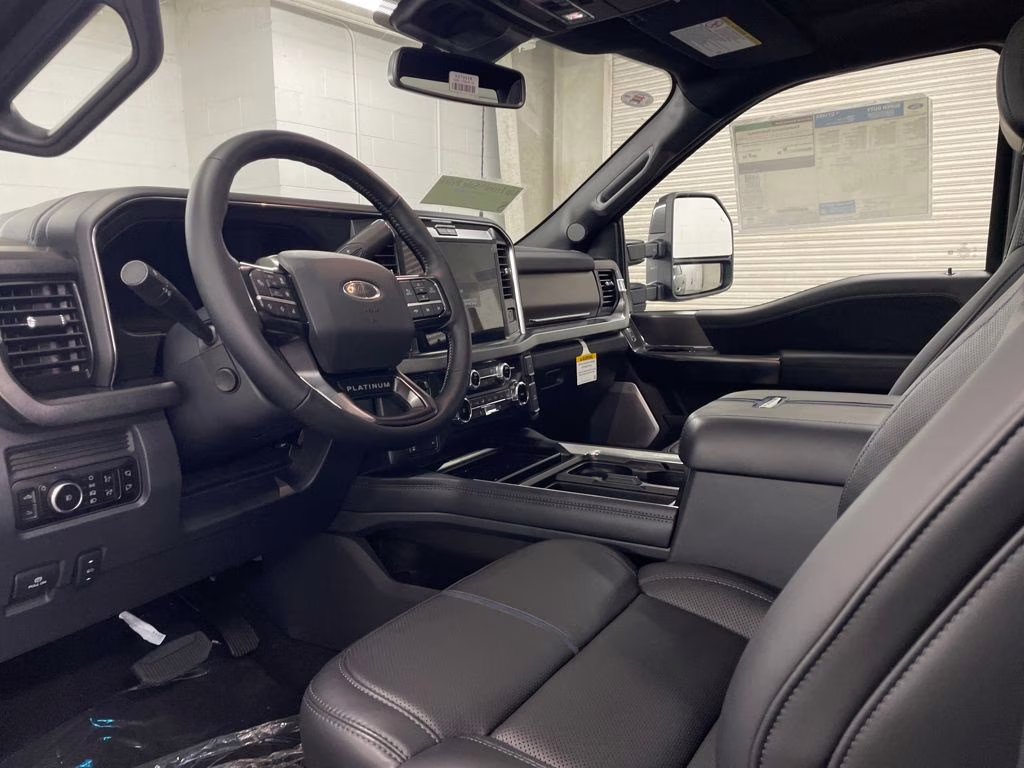 2026 CARBONIZED GRAY Ford Super Duty F-250 SRW Platinum 4X4 Truck