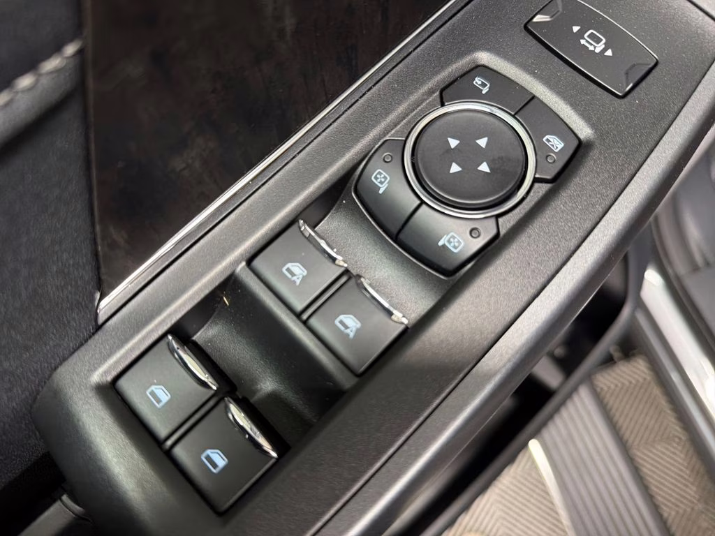 2026 CARBONIZED GRAY Ford Super Duty F-250 SRW Lariat 4X4 Truck