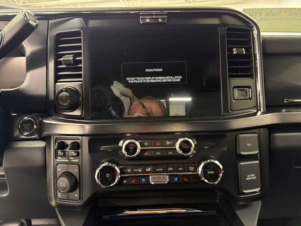 2026 CARBONIZED GRAY Ford Super Duty F-250 SRW Lariat 4X4 Truck