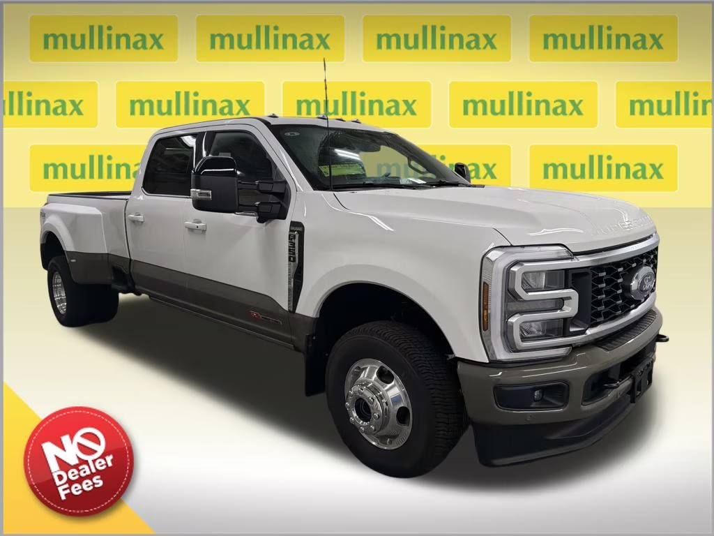2026 STAR WHITE Ford Super Duty F-350 DRW King Ranch 4X4 Truck