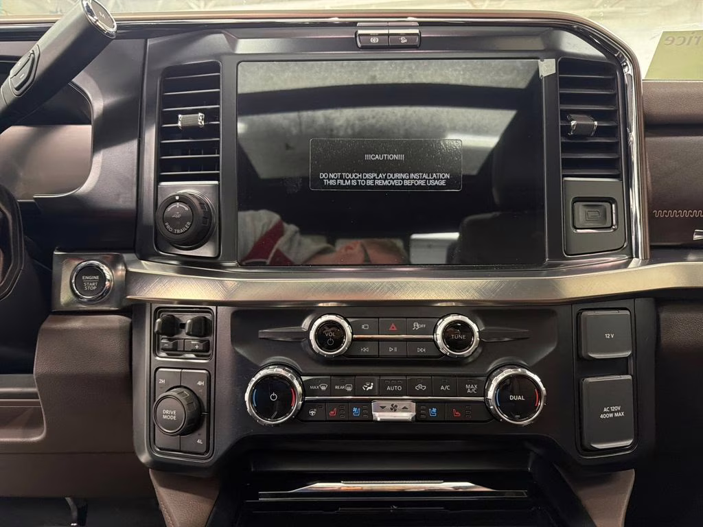 2026 STAR WHITE Ford Super Duty F-350 DRW King Ranch 4X4 Truck